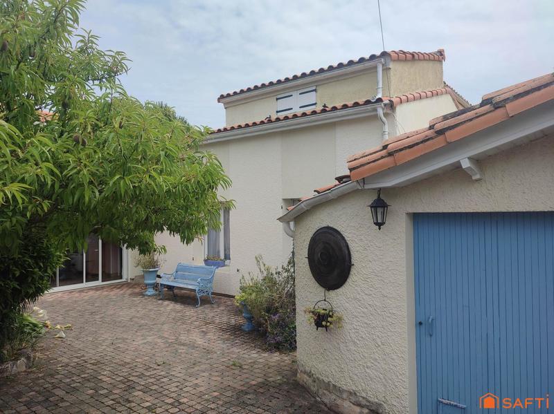 Maison - 163 m² - 7 pièces