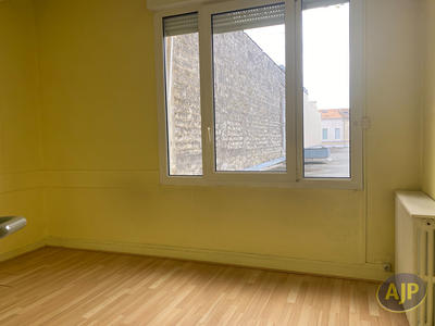 Immeuble - 8 pièces