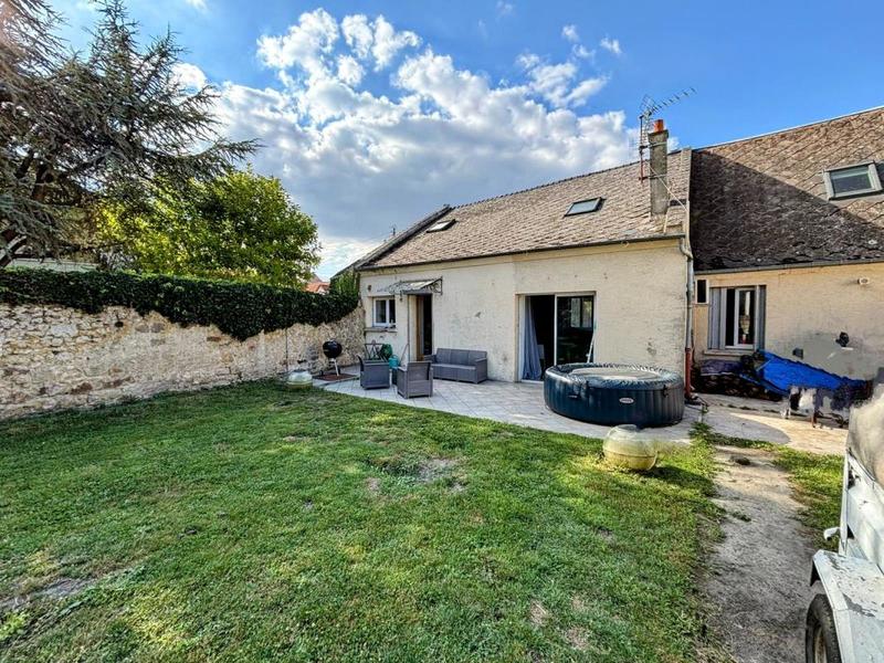 Maison - 111 m² - 5 pièces