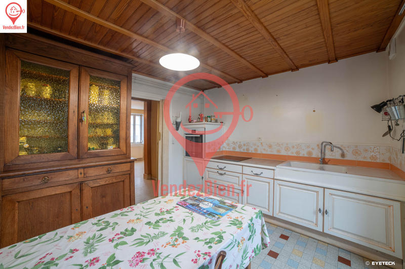 Maison de village - 94 m² - 5 pièces