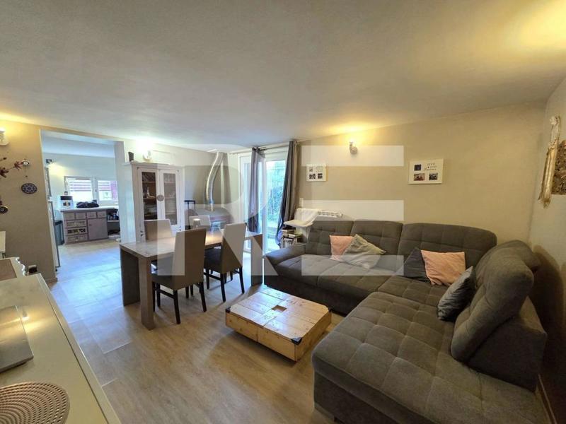 Appartement - 75 m² - 4 pièces