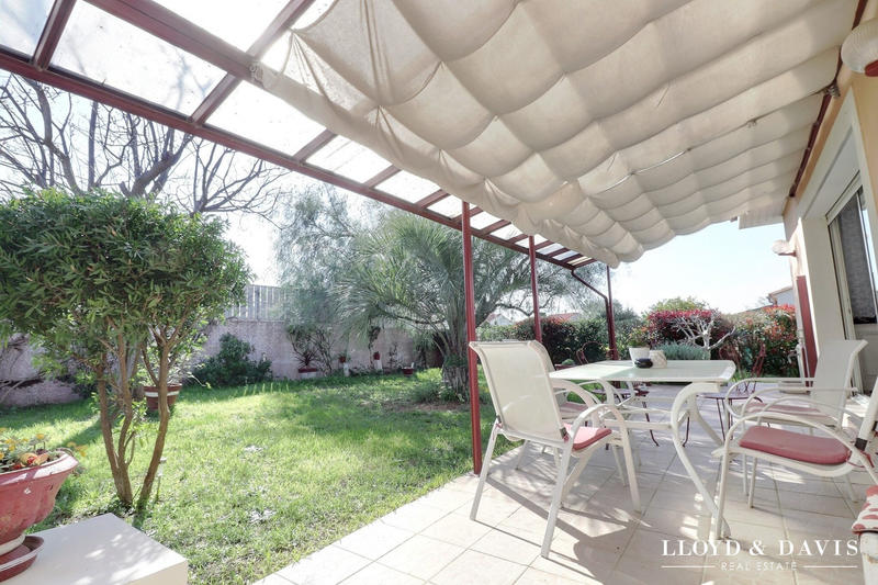 Maison - 96 m² - 4 pièces