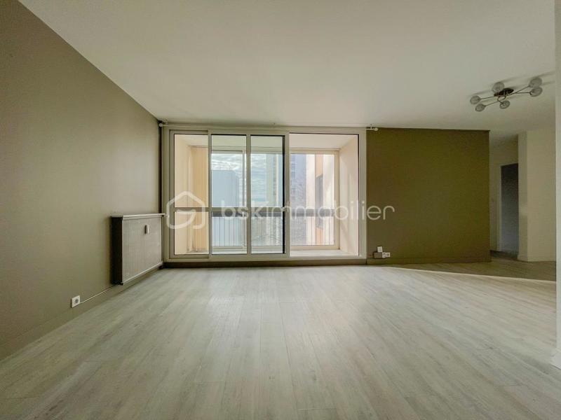 Appartement - 75 m² - 4 pièces