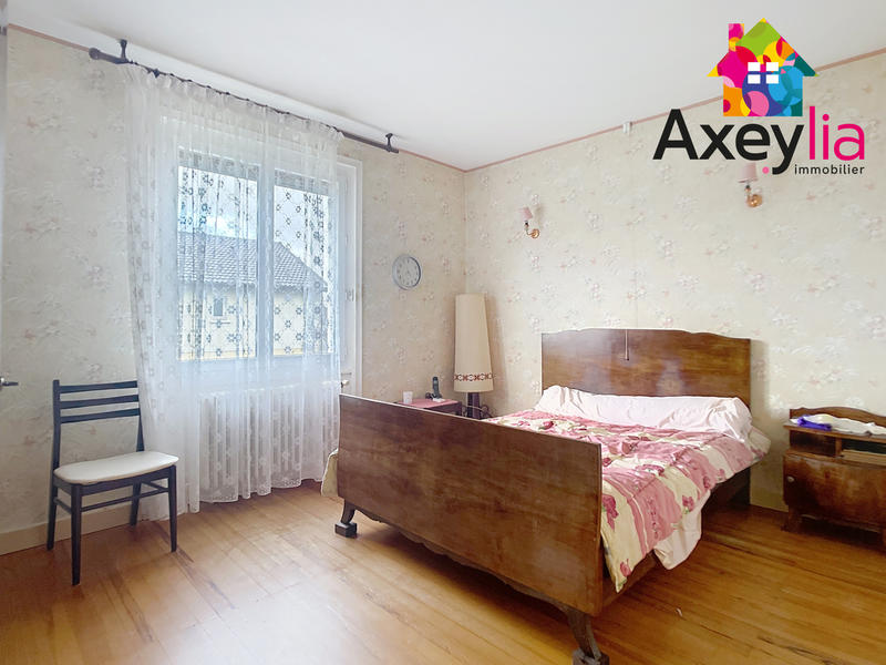 Maison - 93 m² - 4 pièces