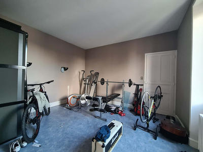 Maison - 199 m² - 10 pièces