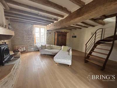 Maison - 145 m² - 7 pièces