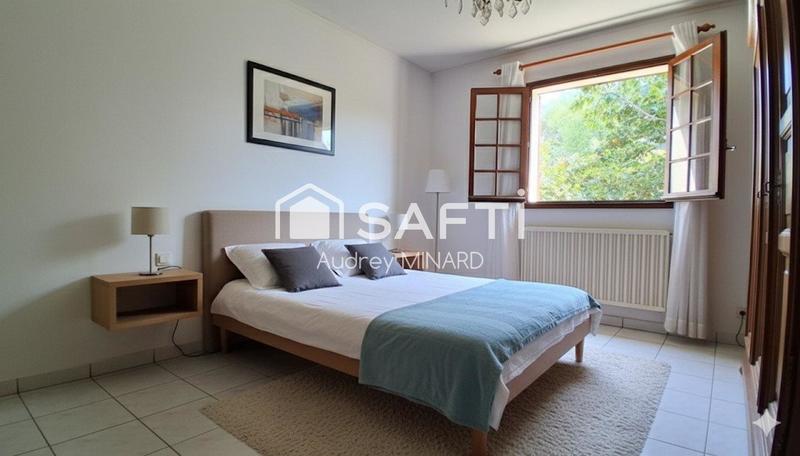 Maison - 152 m² - 6 pièces