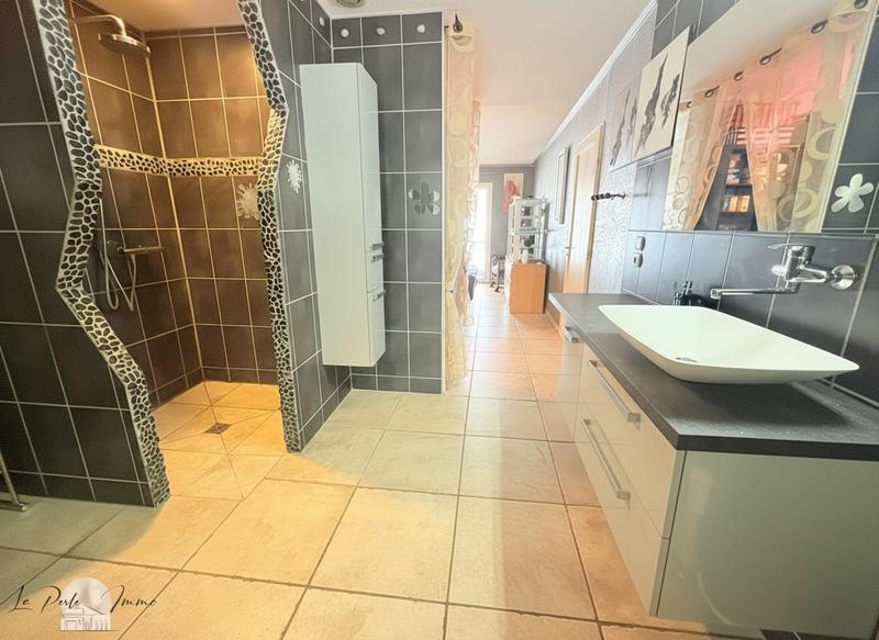 Villa - 172 m² - 4 pièces