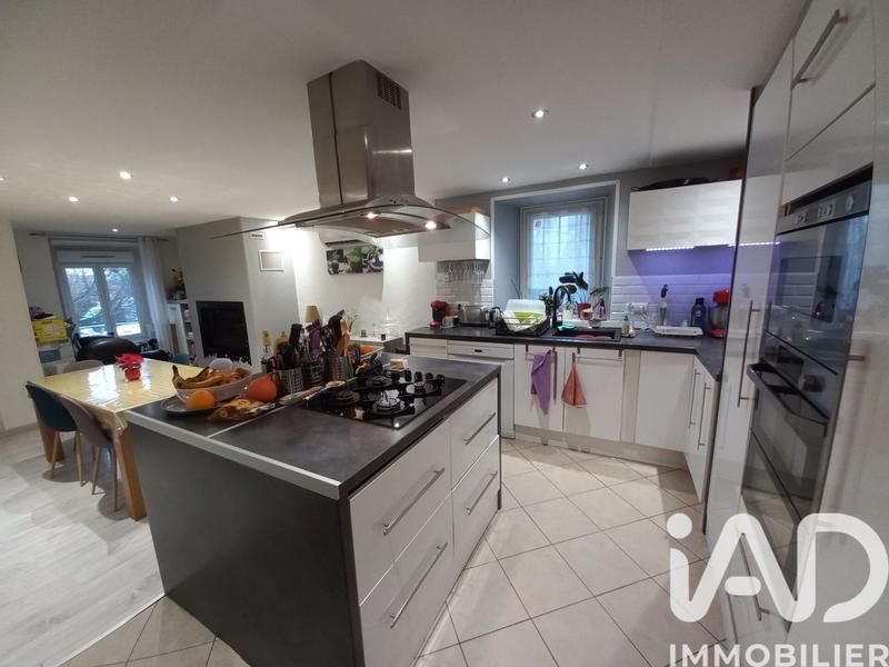 Maison - 134 m² - 6 pièces