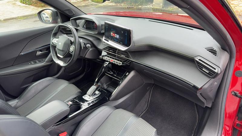 Peugeot 2008 II 1.2 PureTech 130 Eat8 Gt Line