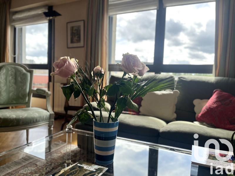 Appartement - 111 m² - 4 pièces