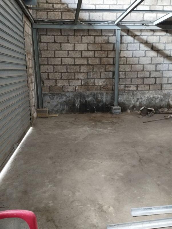 Local commercial - 300 m²