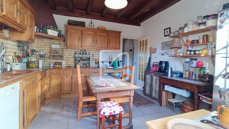 Maison - 163 m² - 7 pièces