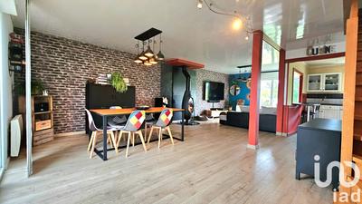 Maison - 201 m² - 8 pièces