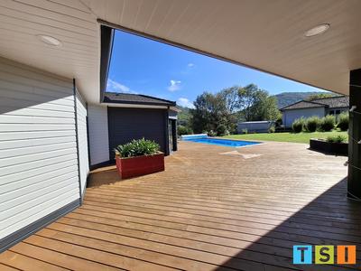 Maison - 228 m² - 6 pièces