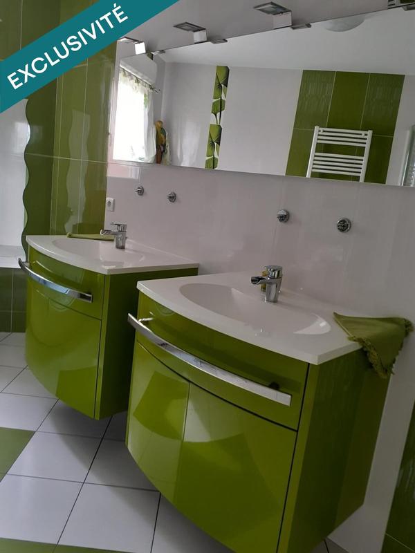 Maison - 168 m² - 4 pièces