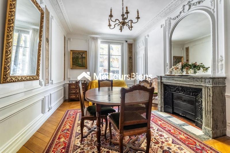 Appartement - 117 m² - 4 pièces