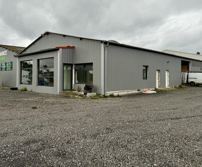 Local commercial - 300 m²