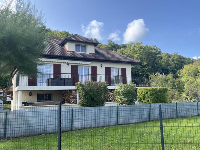 Maison de village - 145 m² - 6 pièces