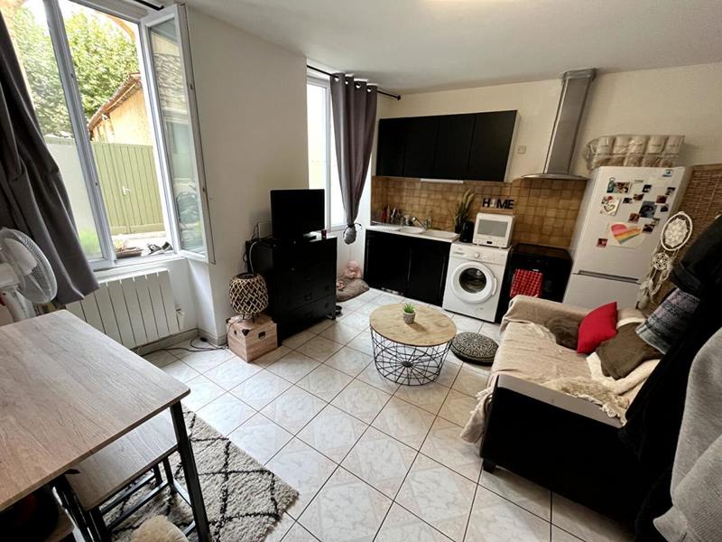 Immeuble - 230 m² - 9 pièces