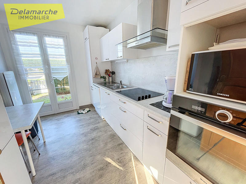 Maison - 82 m² - 4 pièces