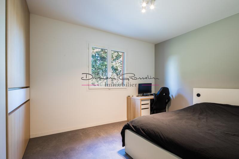 Maison - 141 m² - 7 pièces