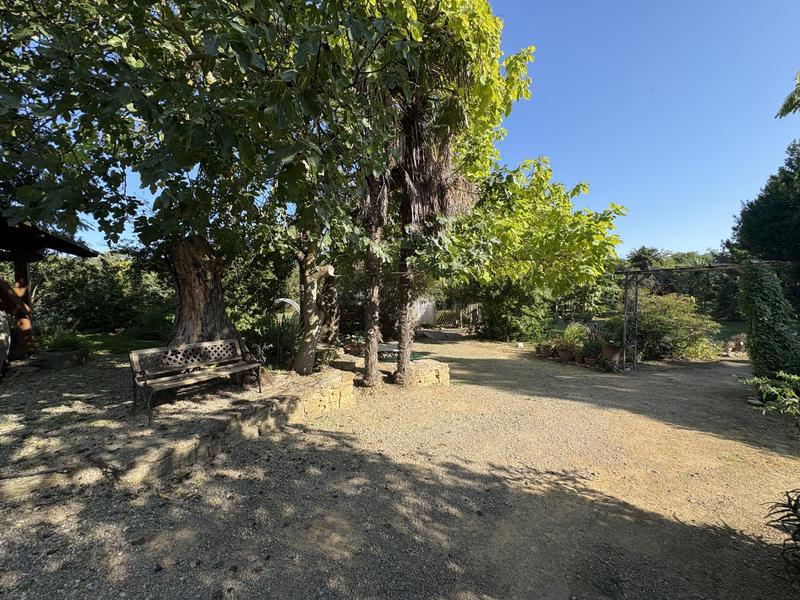 Bastide - 205 m² - 6 pièces