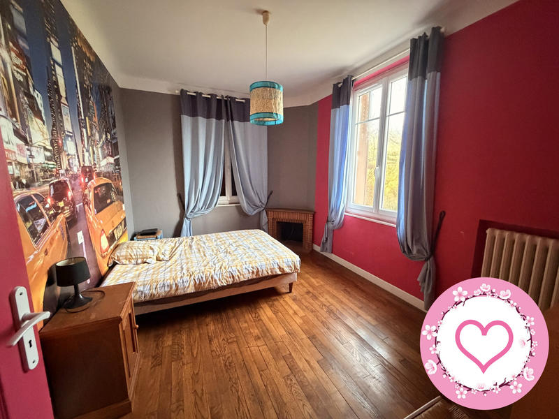 Maison - 104 m² - 4 pièces