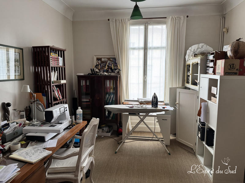 Maison - 400 m² - 10 pièces