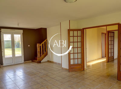 Maison traditionnelle - 115 m² - 4 pièces