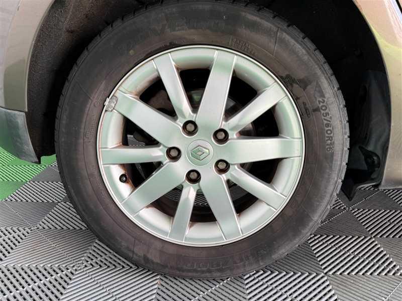 Renault Scénic III 1.9 Dci Privilege