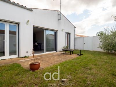 Maison - 87 m² - 4 pièces