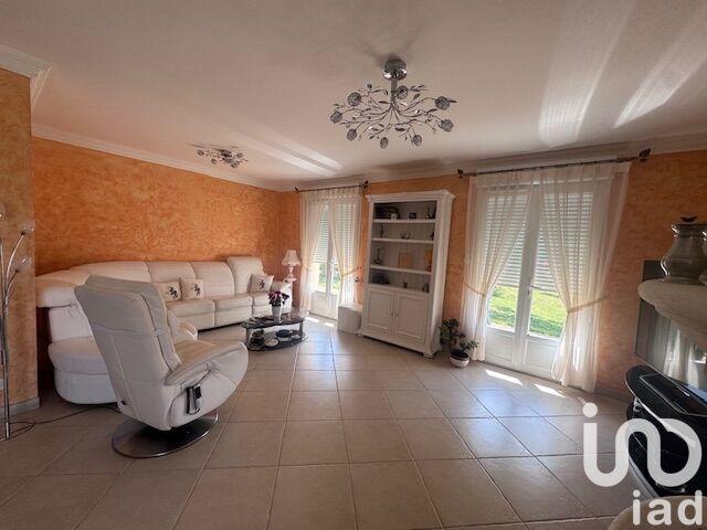 Maison - 205 m² - 7 pièces