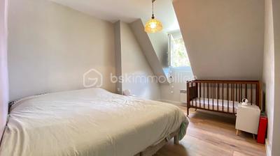 Maison - 162 m² - 7 pièces