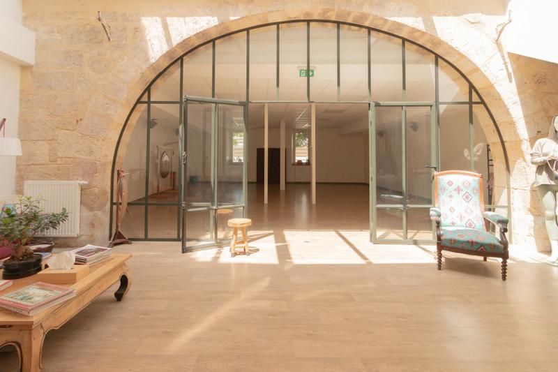 Local d'activités - 145 m² - 4 pièces