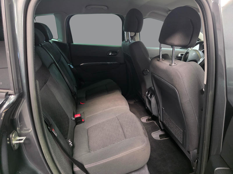 Peugeot 3008 - 1.6 HDi 115 Cv Style - 6 Cv