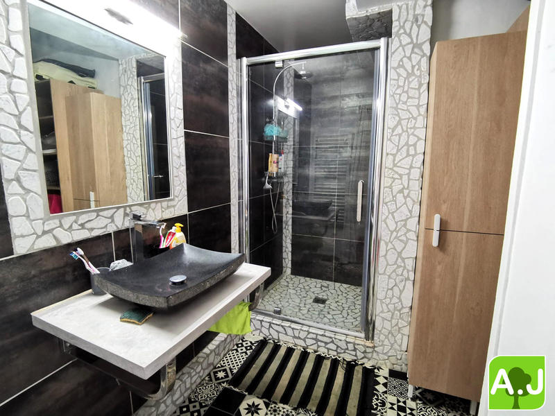 Maison - 109 m² - 6 pièces