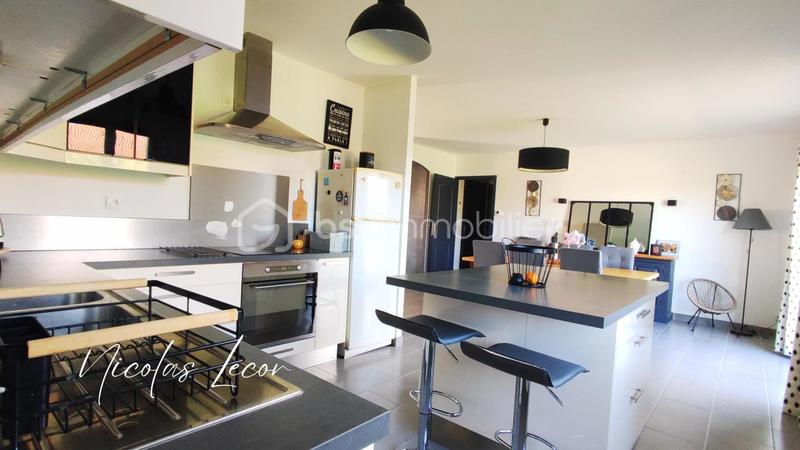 Maison - 115 m² - 6 pièces