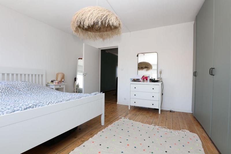 Maison - 180 m² - 8 pièces