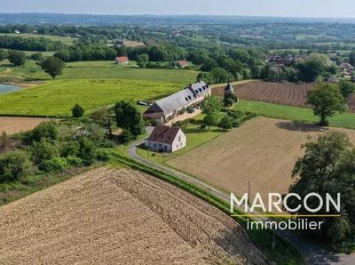 Propriété - 318 m² - 10 pièces