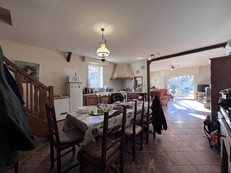 Moulin - 133 m² - 6 pièces