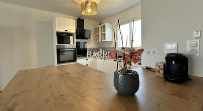 Maison - 91 m² - 4 pièces