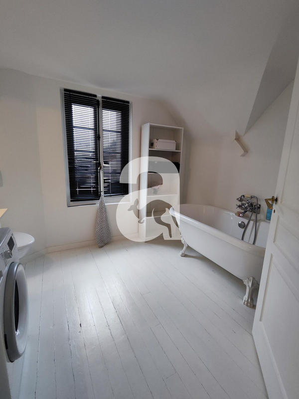 Maison - 112 m² - 5 pièces