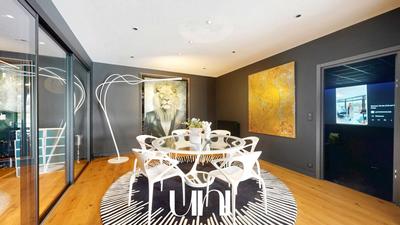 Maison - 316 m² - 8 pièces