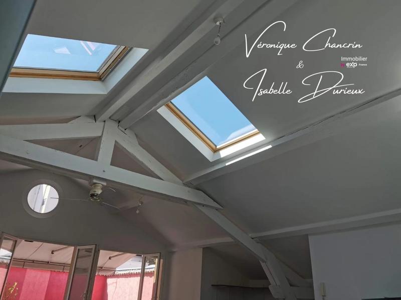 Loft - 181 m² - 5 pièces