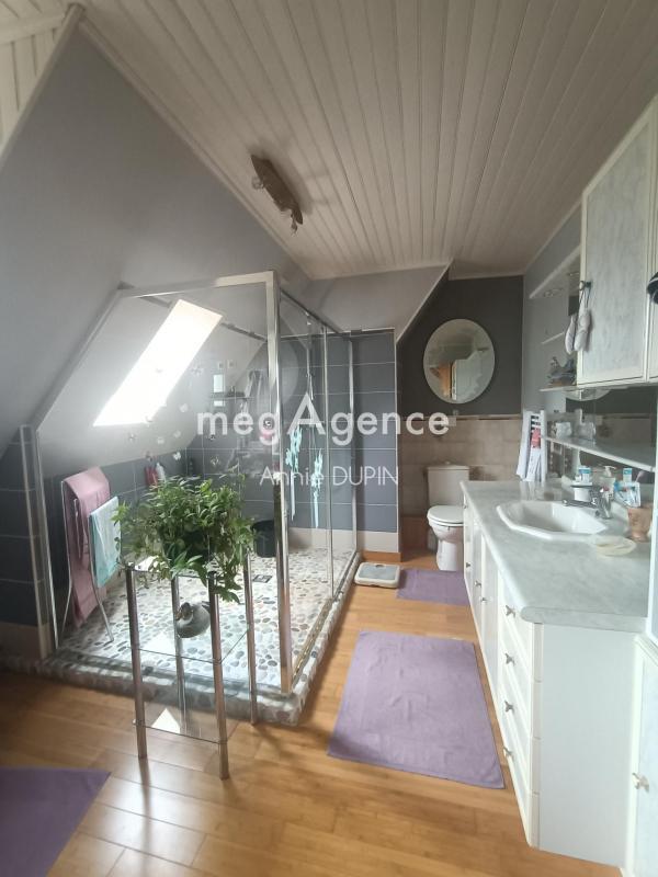 Maison traditionnelle - 135 m² - 6 pièces