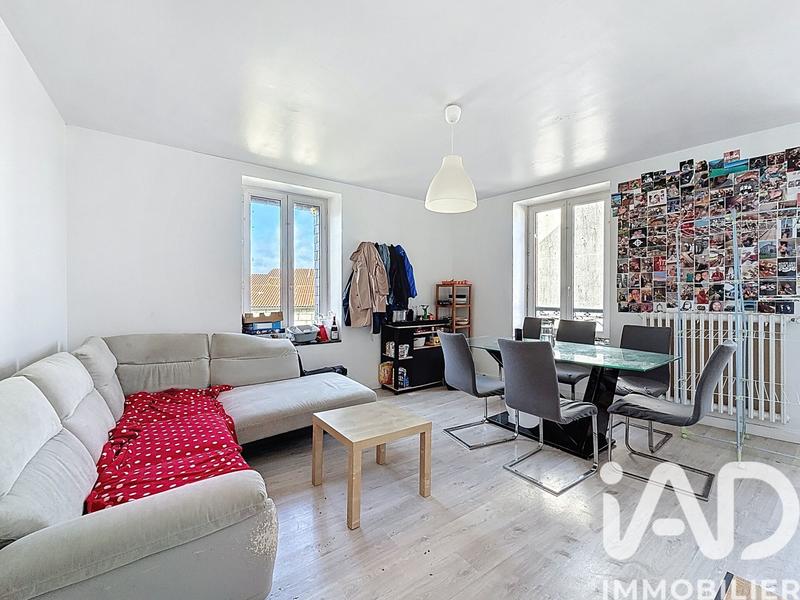 Immeuble - 82 m² - 3 pièces