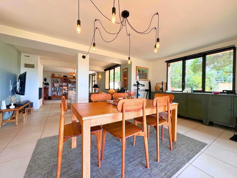 Villa - 192 m² - 7 pièces