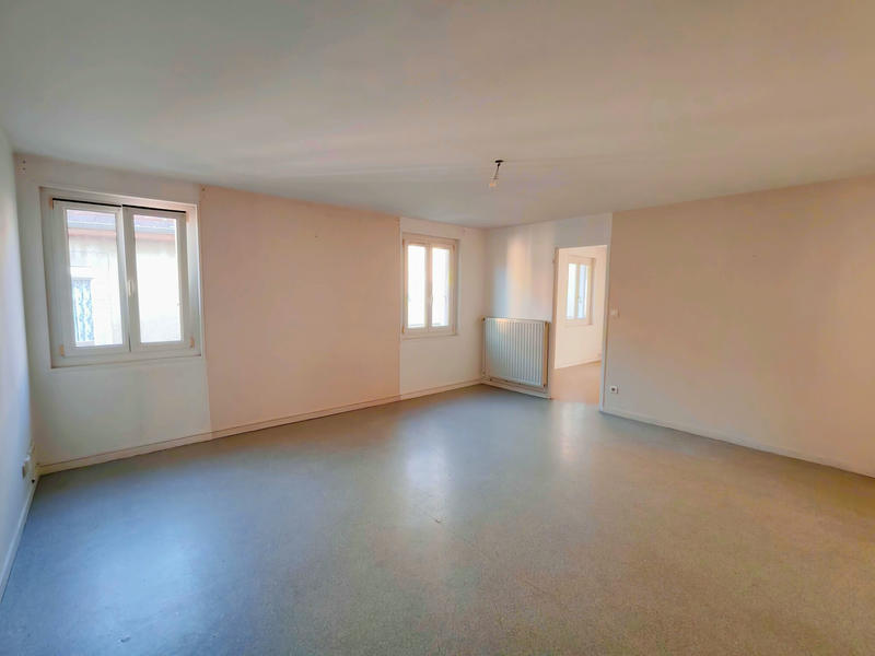 Appartement - 77 m² - 3 pièces