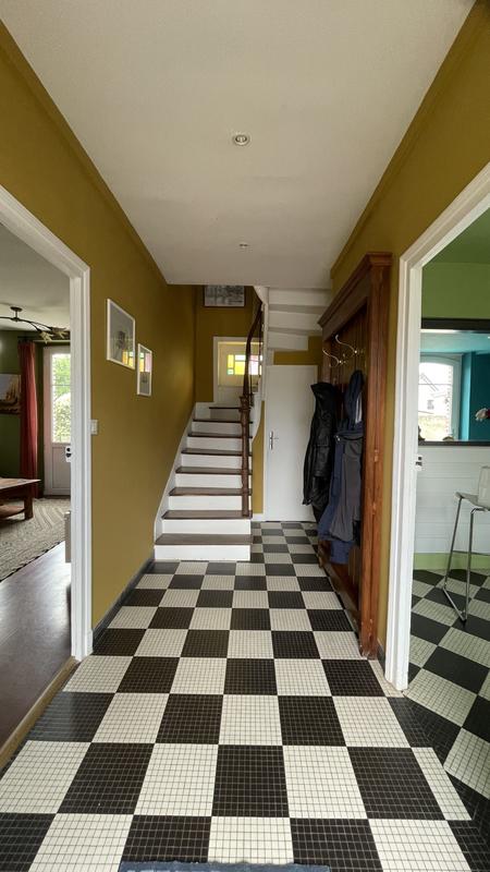 Maison - 102 m² - 6 pièces